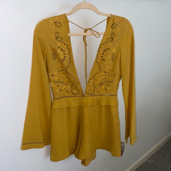 Nasty gal mustard floral romper - Picture 2 of 4